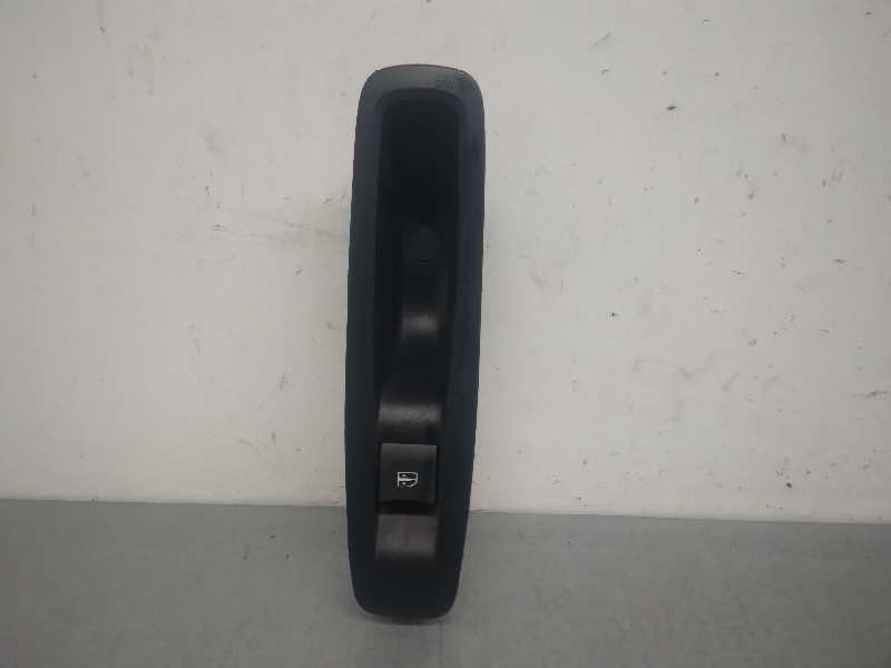 Recambio de mando elevalunas delantero derecho para renault megane iv berlina 5p r.s. trophy referencia OEM IAM   