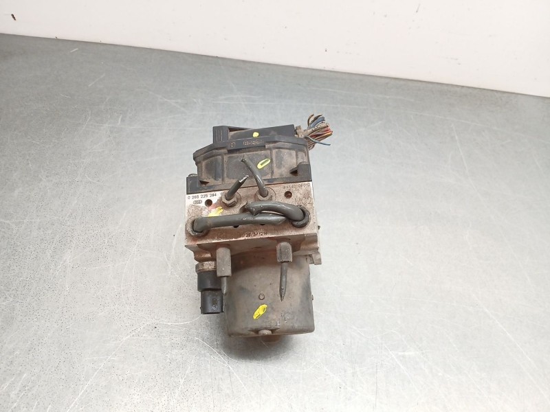 Recambio de abs para toyota corolla verso (zer_, zze12_, r1_) 1.8 (znr11_) referencia OEM IAM 0265225284  