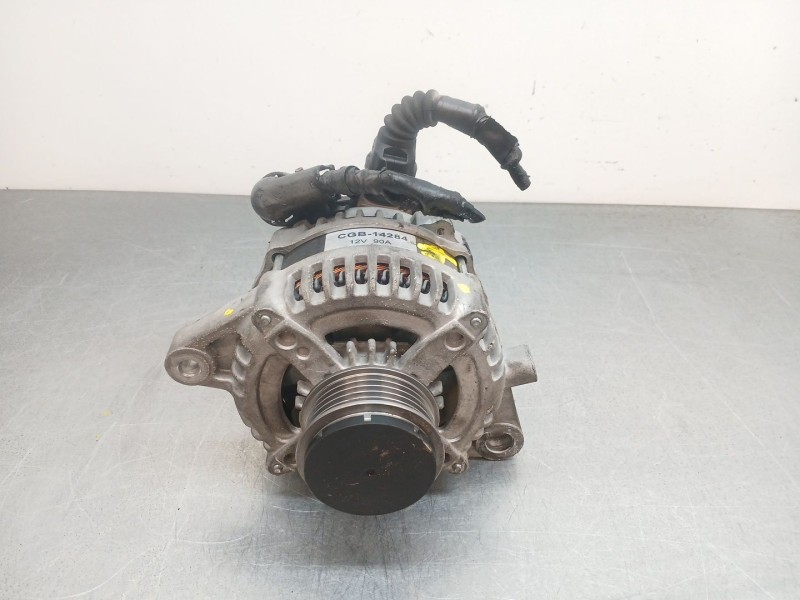 Recambio de alternador para toyota avensis (_t25_) 2.0 d-4d (cdt250_) referencia OEM IAM 2706027080 cgb14284 