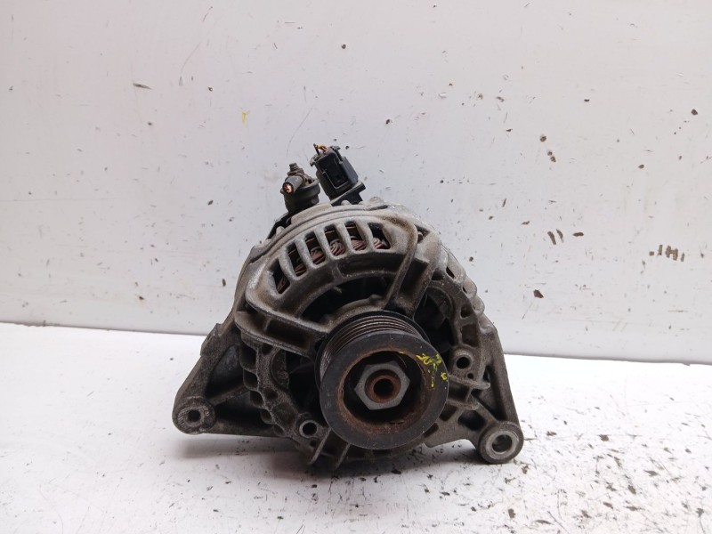 Recambio de alternador para toyota avensis (_t25_) 1.8 (zzt251_) referencia OEM IAM 0124325079 270600d140a 270600D170