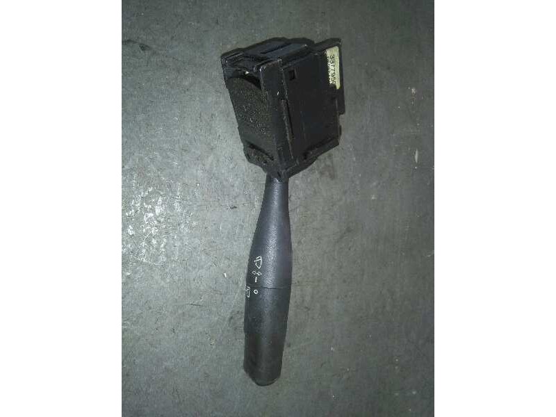 Recambio de mando limpia para peugeot 106 (s2) kid referencia OEM IAM   