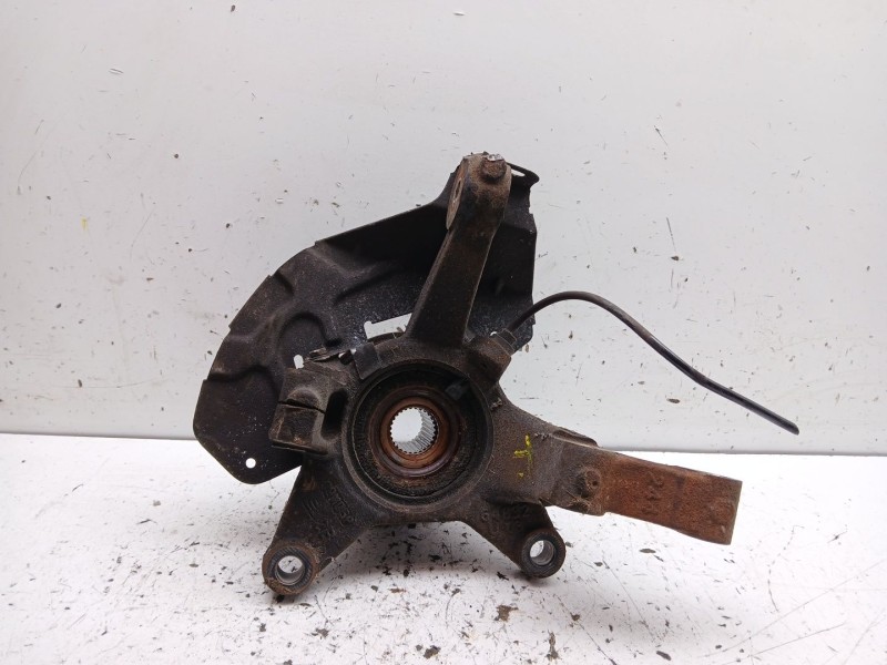 Recambio de mangueta delantera izquierda para peugeot expert tepee (vf3x_) 1.6 hdi 90 16v referencia OEM IAM 364693  