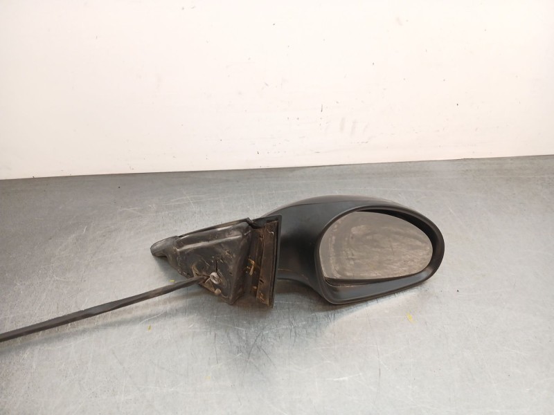Recambio de retrovisor derecho para seat ibiza iii (6l1) 1.9 tdi referencia OEM IAM 6L1857508  