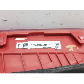 Recambio de piloto trasero derecho interior para seat leon (1p1) reference referencia OEM IAM 1P0945094F SEGUNDA SERIE 