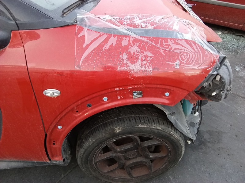 Recambio de aleta delantera derecha para citroën c4 cactus 1.6 bluehdi 100 referencia OEM IAM 9801112080  