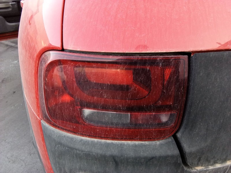 Recambio de piloto trasero izquierdo para citroën c4 cactus 1.6 bluehdi 100 referencia OEM IAM 9800916180  