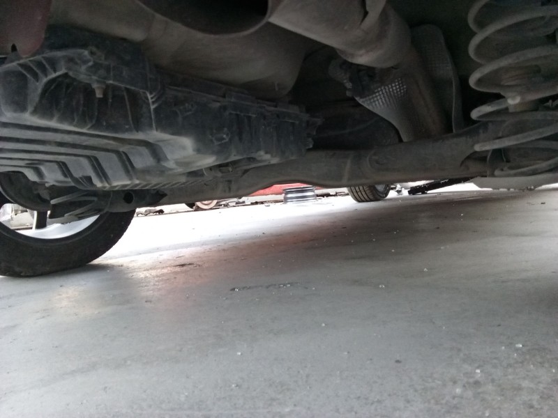 Recambio de puente trasero para citroën c4 cactus 1.6 bluehdi 100 referencia OEM IAM 9674696980  