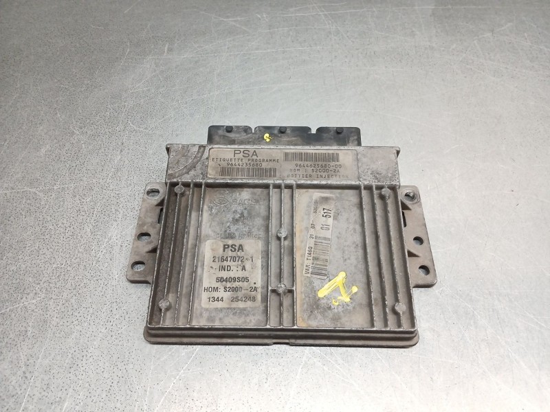 Recambio de centralita motor uce para peugeot 206 hatchback (2a/c) 1.4 i referencia OEM IAM 9644235680  