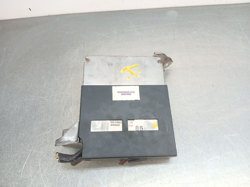 Recambio de centralita motor uce para toyota avensis (_t25_) 1.8 (zzt251_) referencia OEM IAM 275009401  
