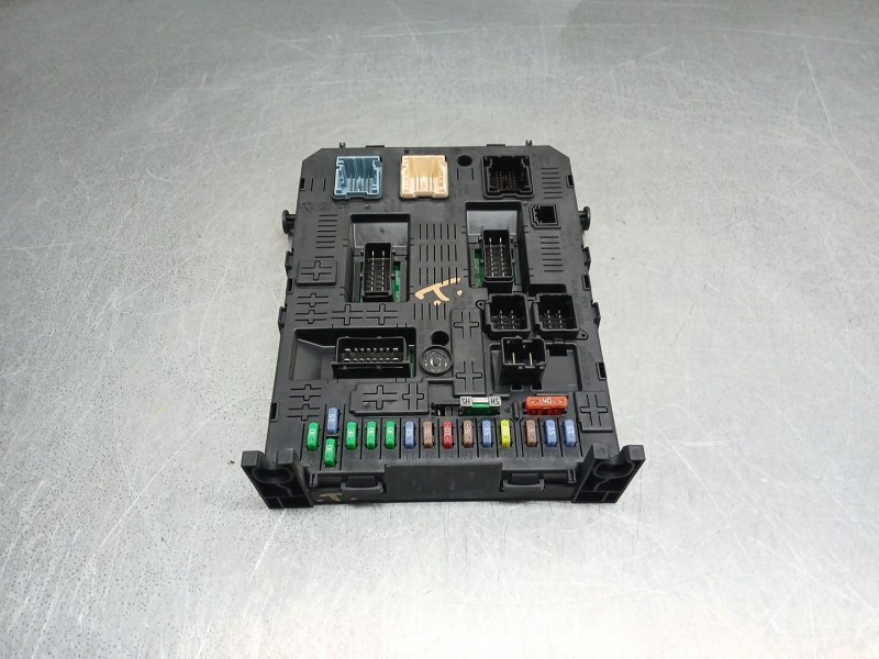 Recambio de caja reles / fusibles para peugeot expert tepee (vf3x_) 1.6 hdi 90 16v referencia OEM IAM 9664368980 6500ck 