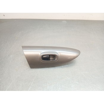 MANDO ELEVALUNAS DELANTERO DERECHO 254111KA5A 
