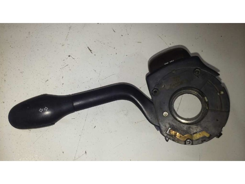 Recambio de mando intermitentes para volkswagen golf iii berlina (1h1) cl referencia OEM IAM   