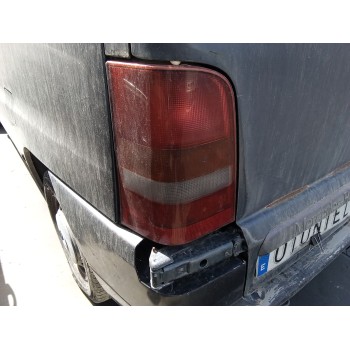 PILOTO TRASERO IZQUIERDO 6388201264 