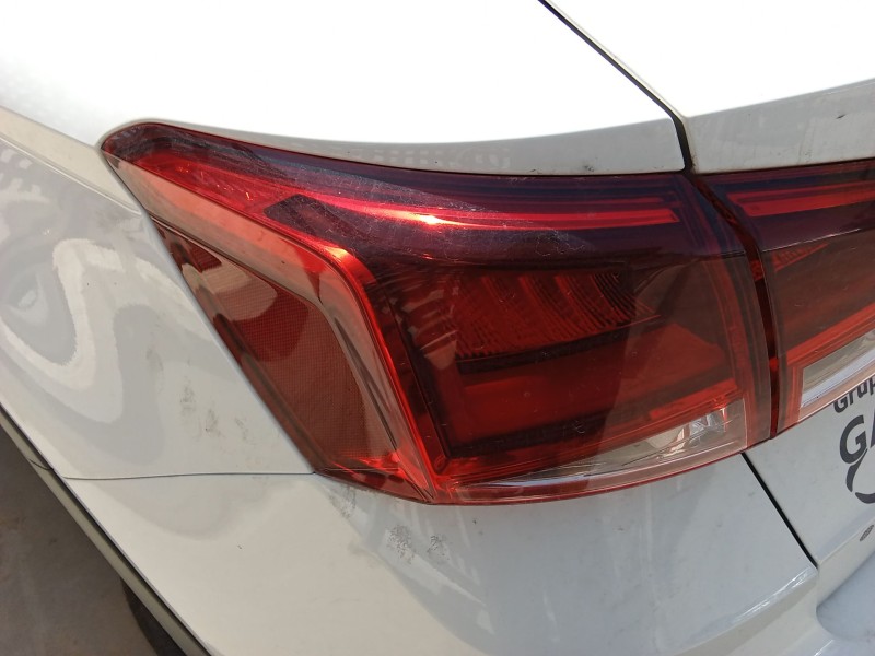 Recambio de piloto trasero izquierdo para seat arona (kj7, kjp) 1.0 tsi referencia OEM IAM 6F9945207B  