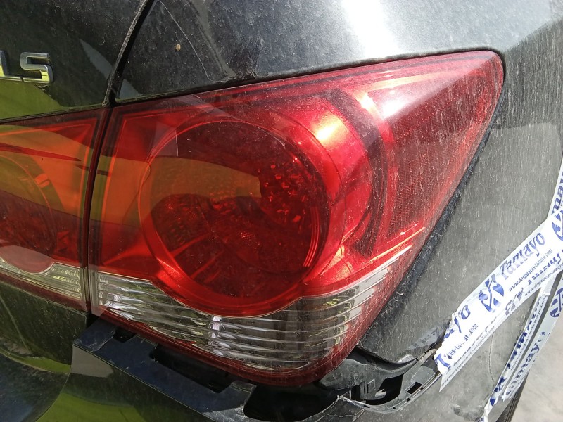 Recambio de piloto trasero derecho para chevrolet cruze (j300) 1.6 referencia OEM IAM 95039731  