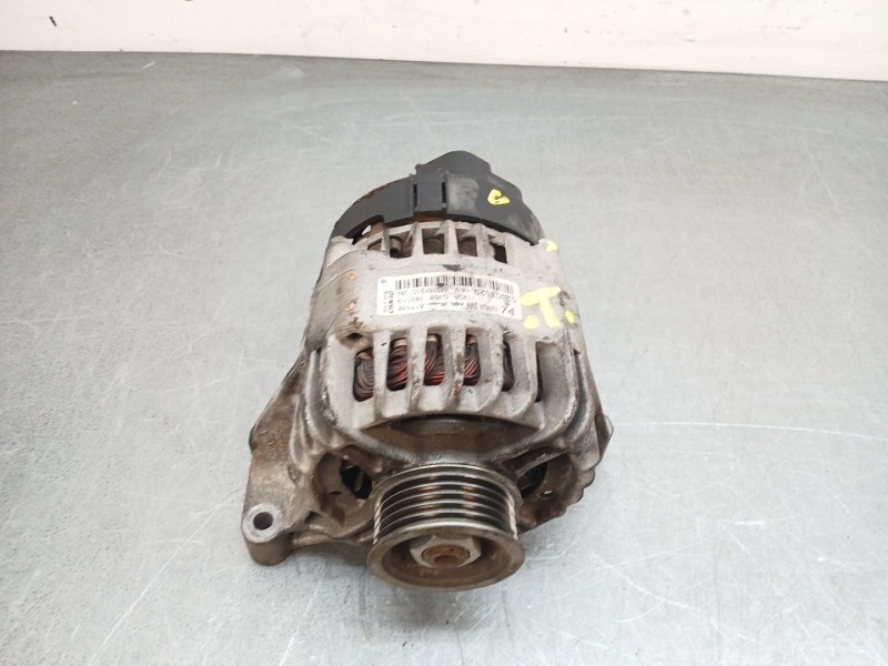 Recambio de alternador para fiat punto (199_) 1.2 (199axz1a, 199bxz1a) referencia OEM IAM 0000071796293 52003529 