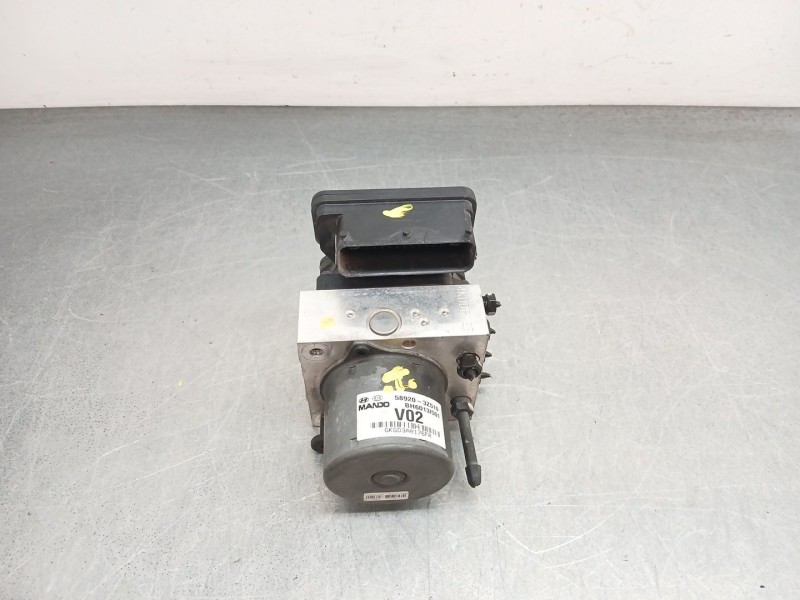 Recambio de abs para hyundai i40 premium referencia OEM IAM 589203Z510  