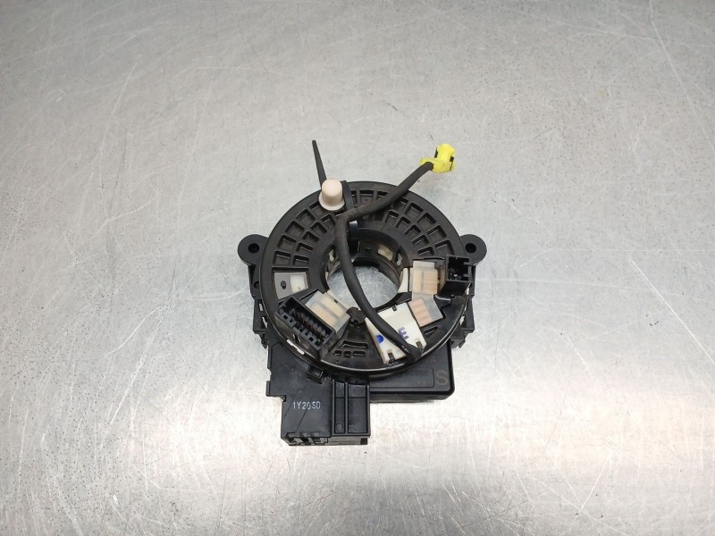 Recambio de anillo airbag para nissan juke (f15) 1.6 referencia OEM IAM 1y26sd  