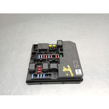 Recambio de caja reles / fusibles para nissan juke (f15) 1.6 referencia OEM IAM 24381C9900 284b71kaod 