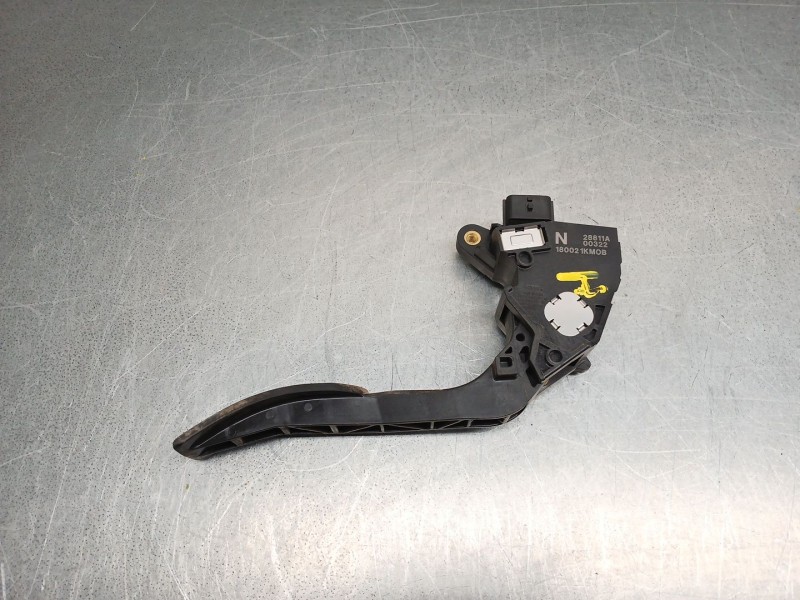 Recambio de pedal acelerador para nissan juke (f15) 1.6 referencia OEM IAM 180021KM0A  