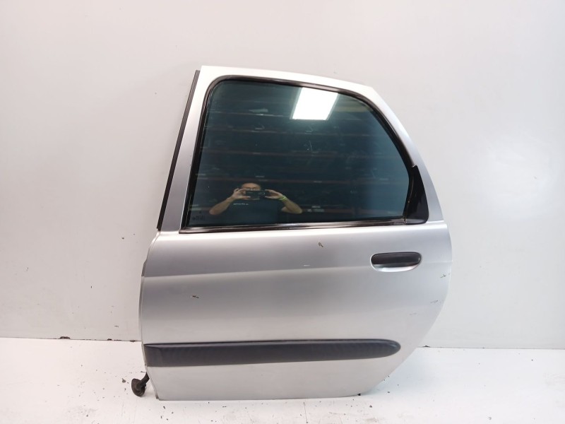 Recambio de puerta trasera izquierda para citroën xsara picasso (n68) 2.0 hdi referencia OEM IAM 900691  