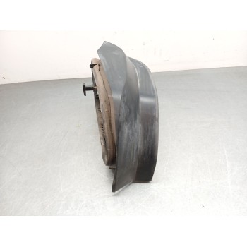 Recambio de piloto trasero derecho para renault clio i (b/c57_, 5/357_) 1.4 referencia OEM IAM 7700827552  