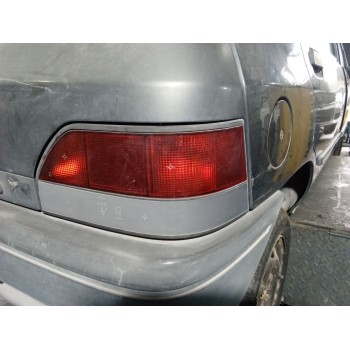 Recambio de piloto trasero derecho para renault clio i (b/c57_, 5/357_) 1.4 referencia OEM IAM 7700827552  