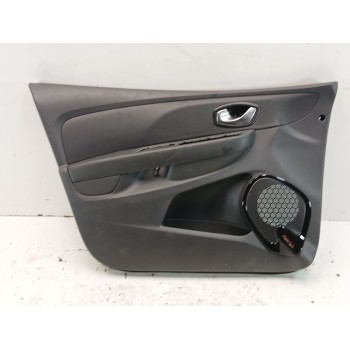 GUARNECIDO PUERTA DELANTERA IZQUIERDA 809018704R30 