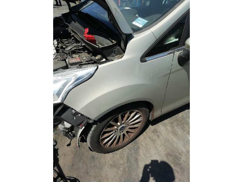 Recambio de aleta delantera izquierda para ford b-max titanium referencia OEM IAM   
