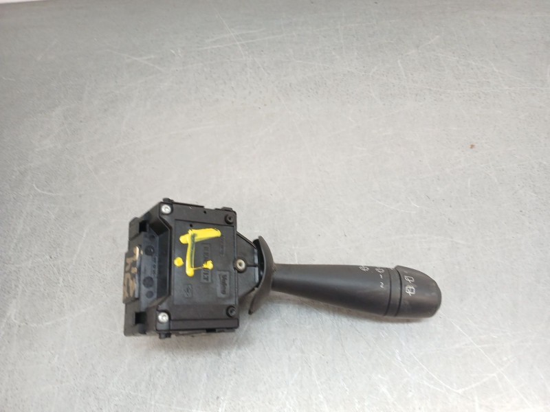 Recambio de mando limpia para dacia logan mcv ii 1.5 dci referencia OEM IAM 8200213173  