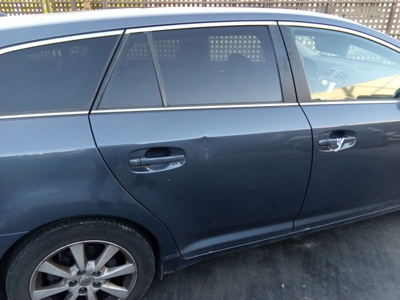 Recambio de puerta trasera derecha para toyota avensis station wagon (_t27_) 2.0 d-4d (adt270_) referencia OEM IAM 6700305180  