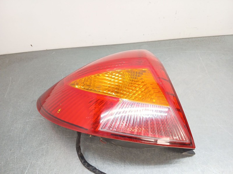 Recambio de piloto trasero izquierdo para kia rio i hatchback (dc) 1.3 referencia OEM IAM ok34w51160d  