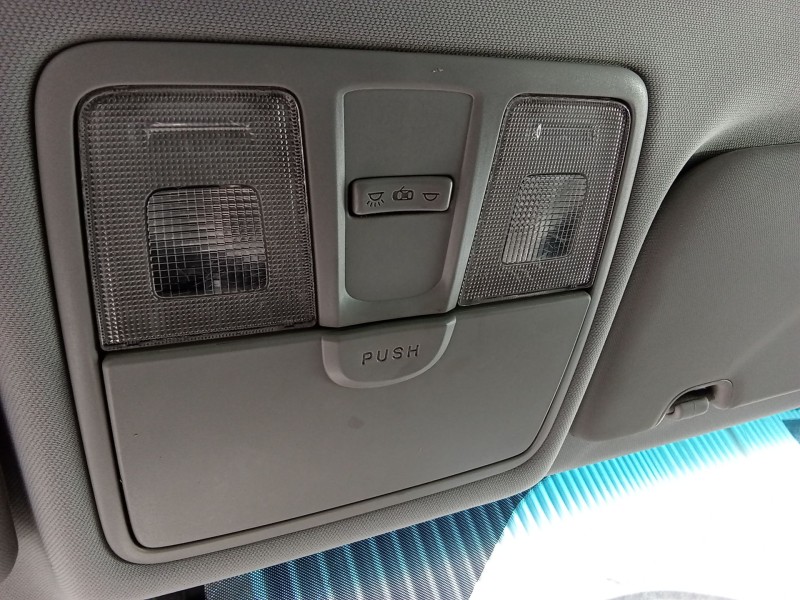 Recambio de luz interior para kia cee´d sportswagon (jd) 1.6 crdi 128 referencia OEM IAM   