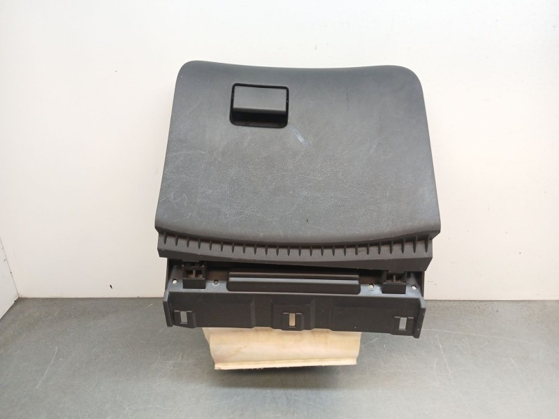 Recambio de guantera para nissan juke (f15) 1.6 referencia OEM IAM 685101KP0A  