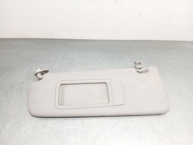 Recambio de parasol izquierdo para bmw x1 (e84) sdrive 18 d referencia OEM IAM 725198303  