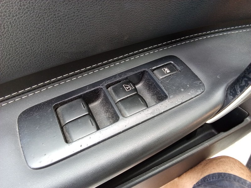 Recambio de mando elevalunas delantero izquierdo para nissan qashqai i (j10, nj10) 1.5 dci referencia OEM IAM 25401JD001  