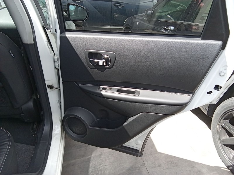 Recambio de guarnecido puerta trasera derecha para nissan qashqai i (j10, nj10) 1.5 dci referencia OEM IAM   