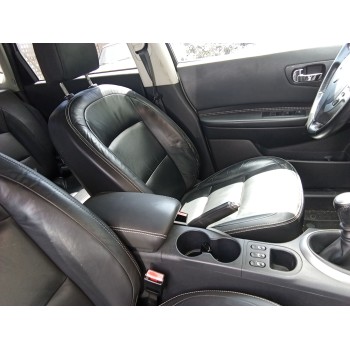 ASIENTO DELANTERO IZQUIERDO 