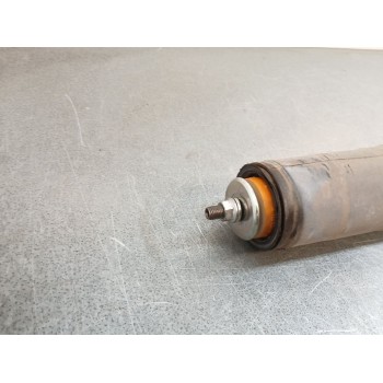Recambio de amortiguador trasero izquierdo para honda hr-v (ru) 1.5 (ru1) referencia OEM IAM 52610t8kg031m1  