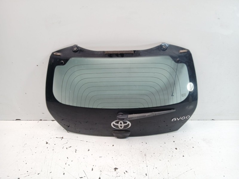 Recambio de porton trasero para toyota aygo (_b4_) 1.0 (kgb40) referencia OEM IAM 670050H010  