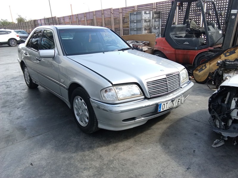 MERCEDES-BENZ CLASE C (W202)