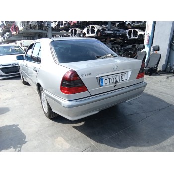 mercedes-benz clase c (w202) del año 2000