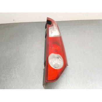 PILOTO TRASERO DERECHO 8200419952 