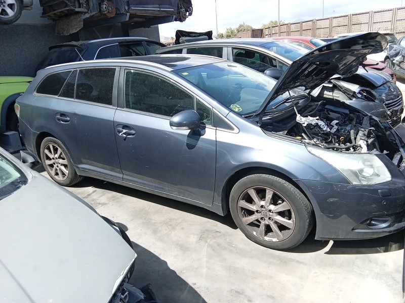 toyota avensis station wagon (_t27_) del año 2009