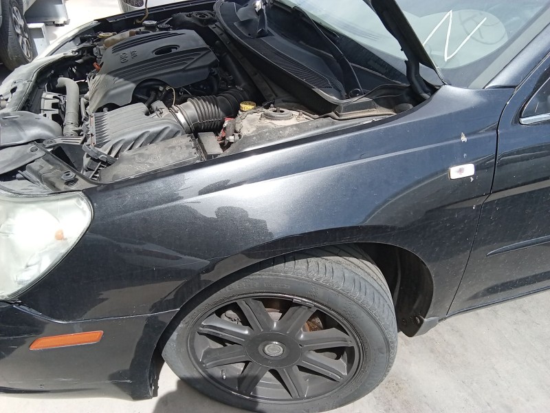 Recambio de aleta delantera izquierda para chrysler sebring (js) 2.0 crd referencia OEM IAM 05074423AE  
