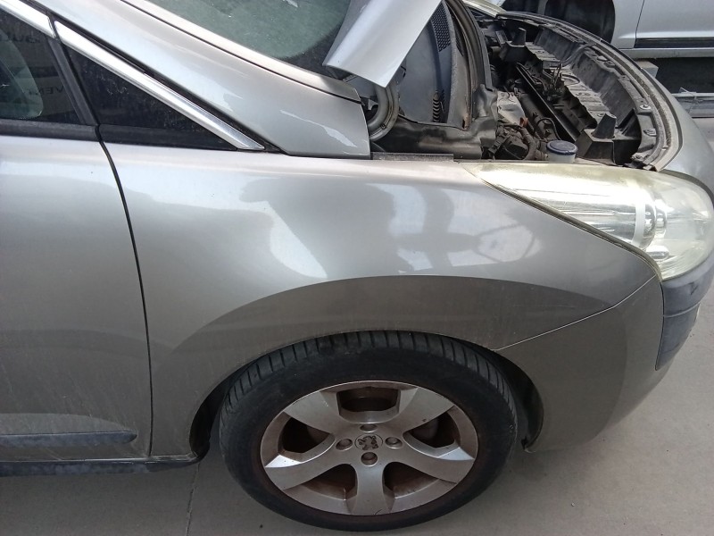 Recambio de aleta delantera derecha para peugeot 3008 i monospace (0u_) 1.6 hdi referencia OEM IAM 7841Z1  
