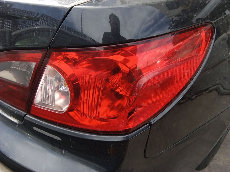 Recambio de piloto trasero derecho para chrysler sebring (js) 2.0 crd referencia OEM IAM 05178170AC  