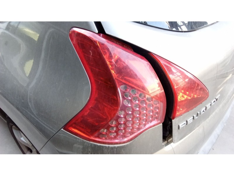 Recambio de piloto trasero izquierdo para peugeot 3008 i monospace (0u_) 1.6 hdi referencia OEM IAM 6350HC  