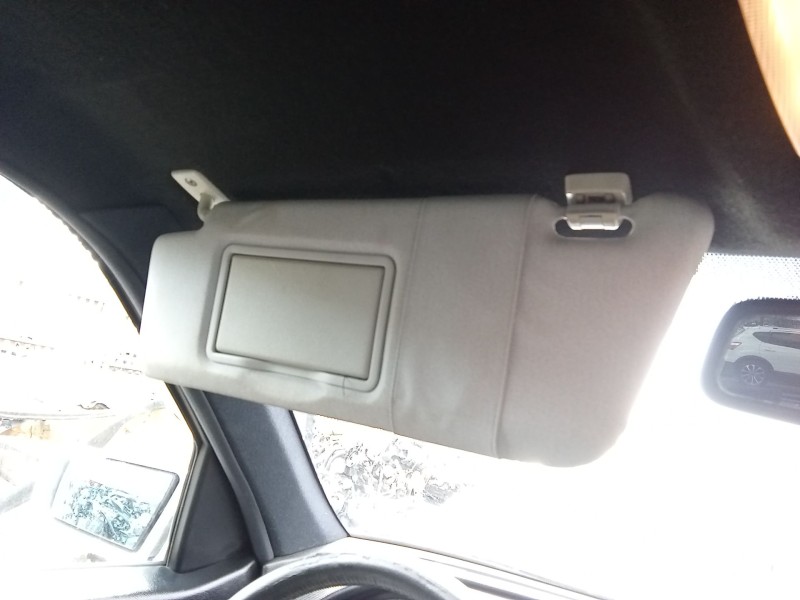 Recambio de parasol izquierdo para mercedes-benz clase c (w202) c 180 (202.018) referencia OEM IAM 21081011107D04  