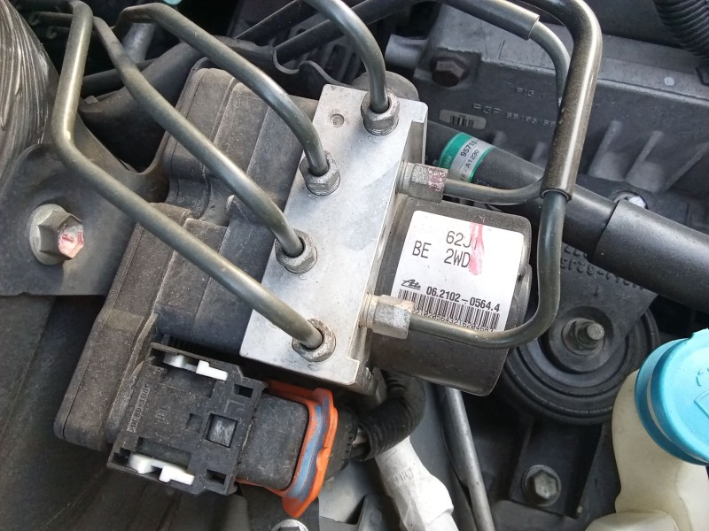 Recambio de abs para suzuki swift iii (mz, ez) 1.3 ddis (rs 413d) referencia OEM IAM 5611073KB0000  